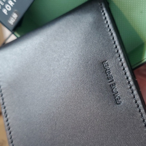 NEW Perry Ellis Portfolio Wallet - Picture 4 of 11